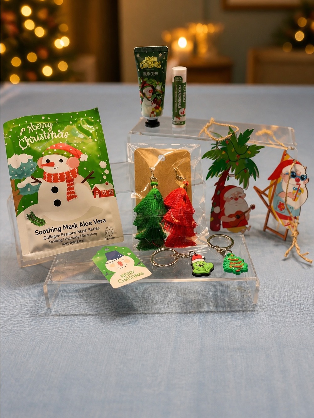 Holiday Christmas Gift Bag. - Picture 3 of 7